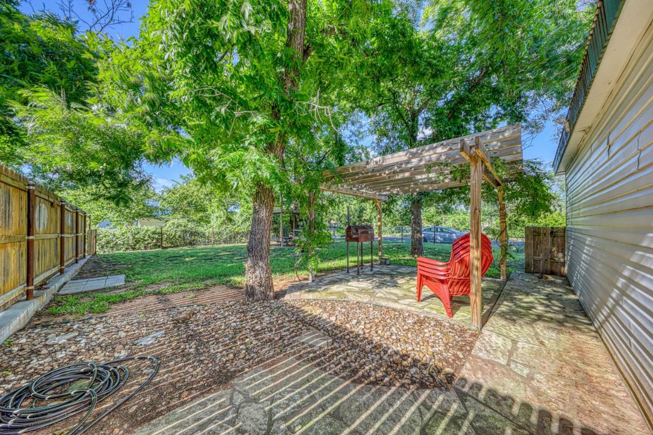 Tranquility Corner Villa Fredericksburg Ngoại thất bức ảnh